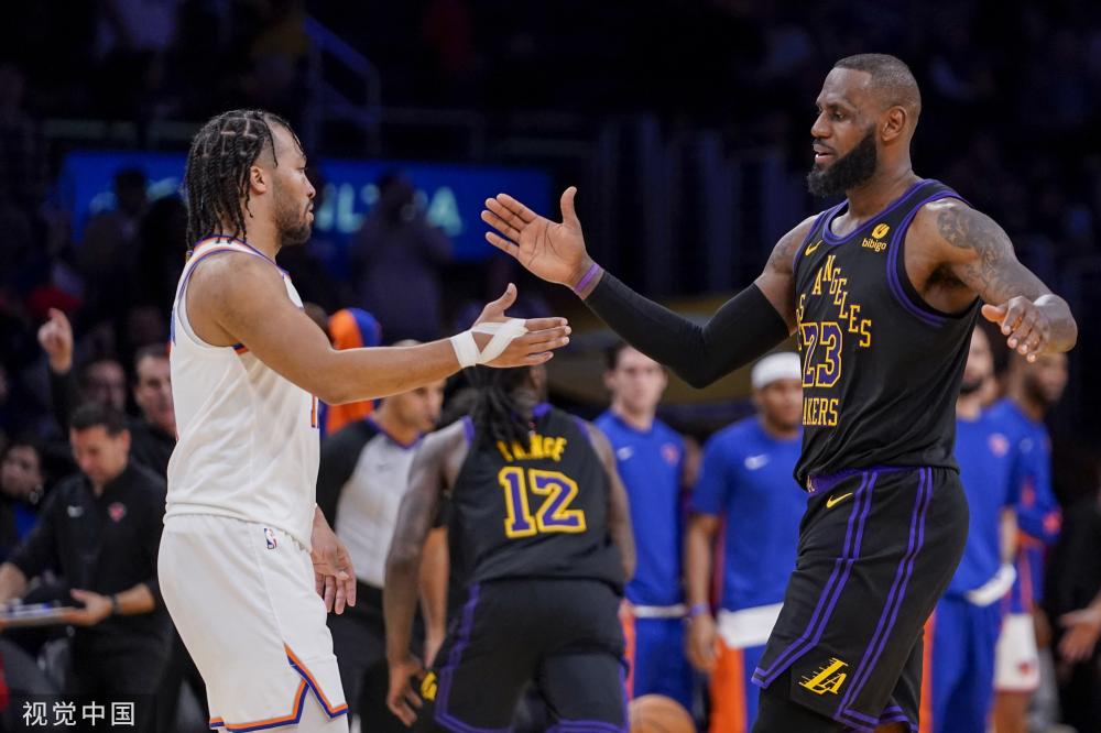 而反对者则 而反对者则