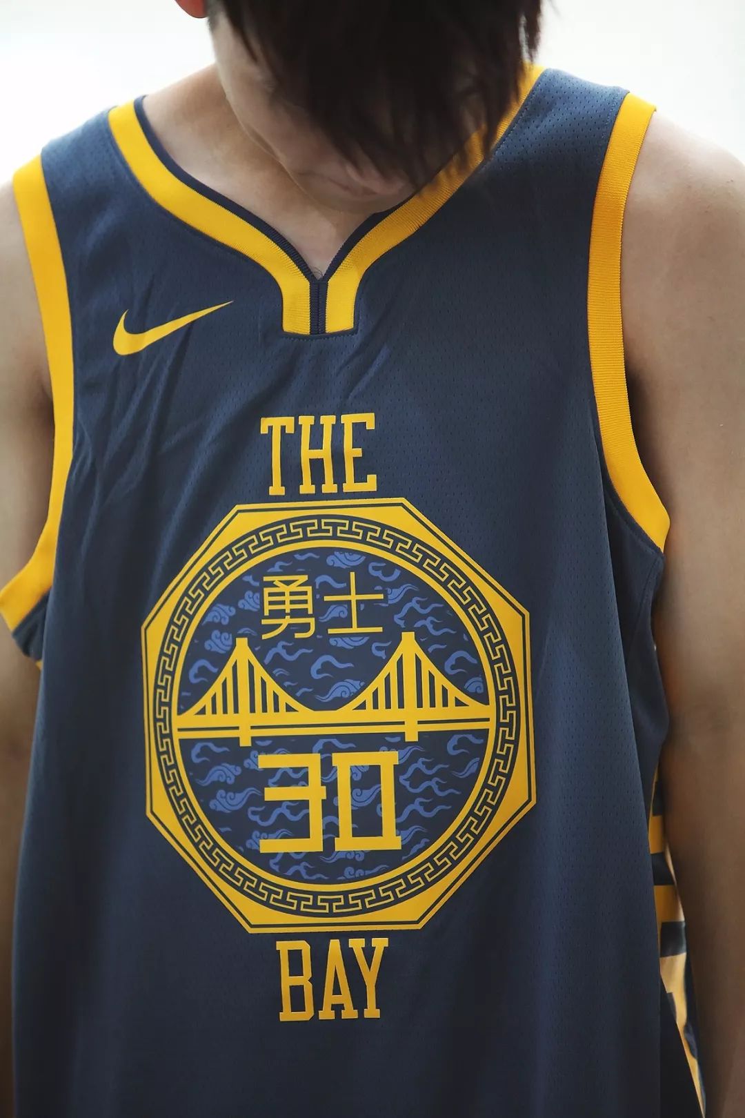 发了篮球圈 发了篮球圈